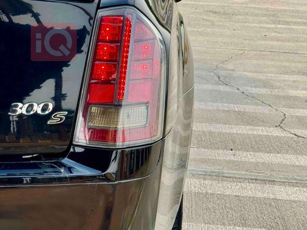Chrysler 300